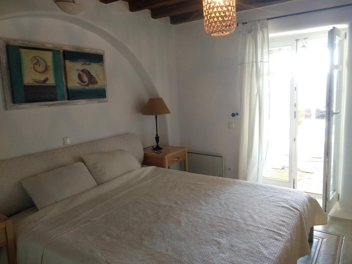 Blue Island Maisonette With Sharing Pool